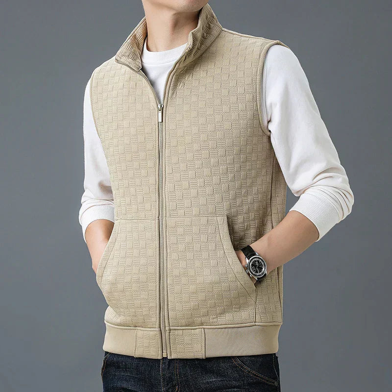 Street-wave Men's Sleeveless Zip Vest With Subtle Texture, Casual Streetwear Essential
