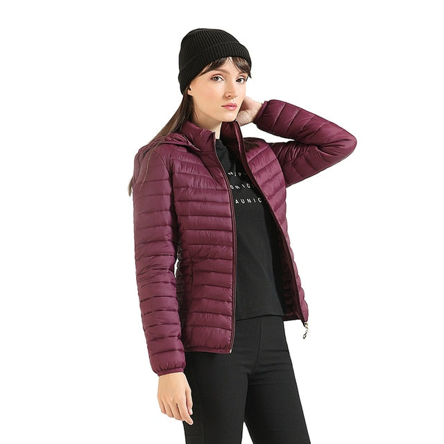 Street-wave Ultralight Quilted Jacket For Women With Removable Hood And All Season Warmth