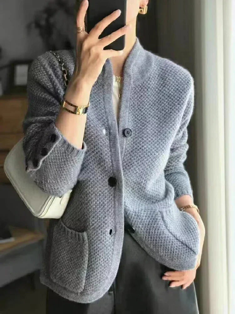 Street Wave Cashmere Vest For Women With Stand Collar Luxurious Warmth And Chic Style