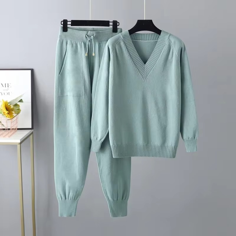 2024 Autumn Winter Women’s Knitted V Neck Sweater and Pants Two Piece Set