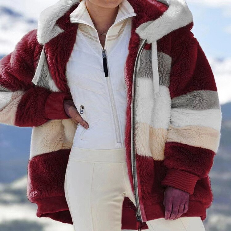 Street-wave Fleece Jacket For Women Cozy Patchwork Coat With Plush Lining And Warmth