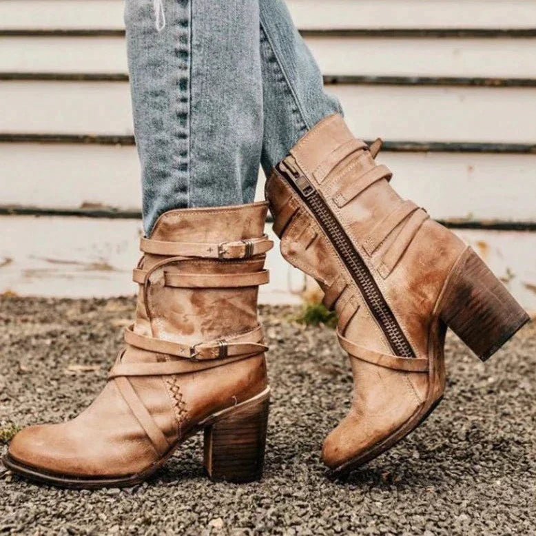 Street-Wave Women Retro Boots Warm Cozy Leather Ankle Boots For Chic Winter Style
