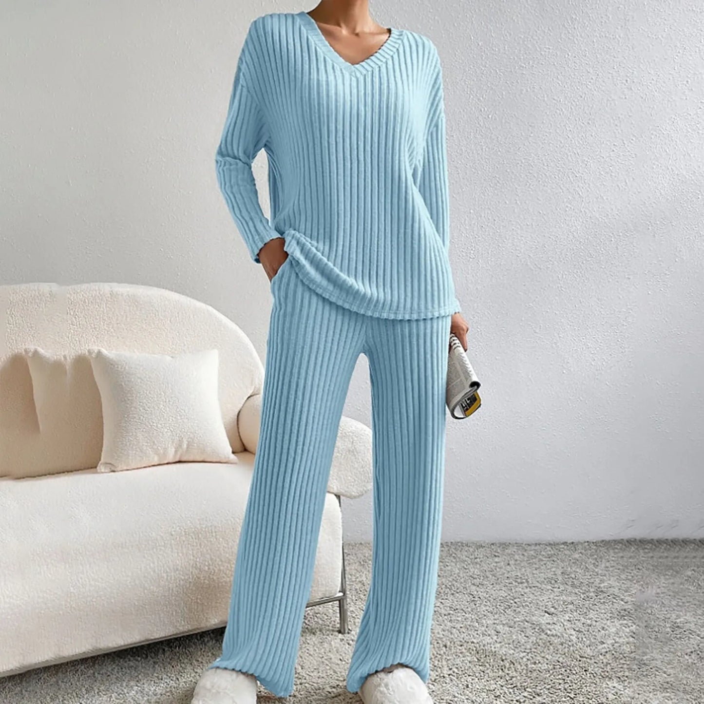 Women's Knitted Two-Piece Set with Relaxed Fit and Soft Texture