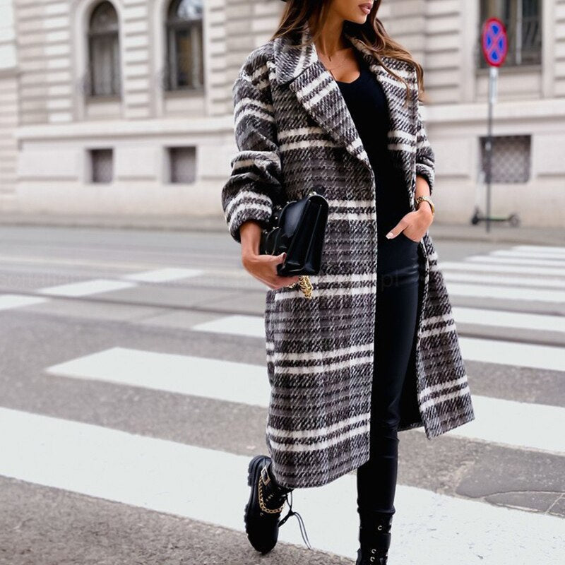 Street Wave Wool Coat For Women Cozy Plaid Overcoat For Winter Warmth And Premium Everyday Style