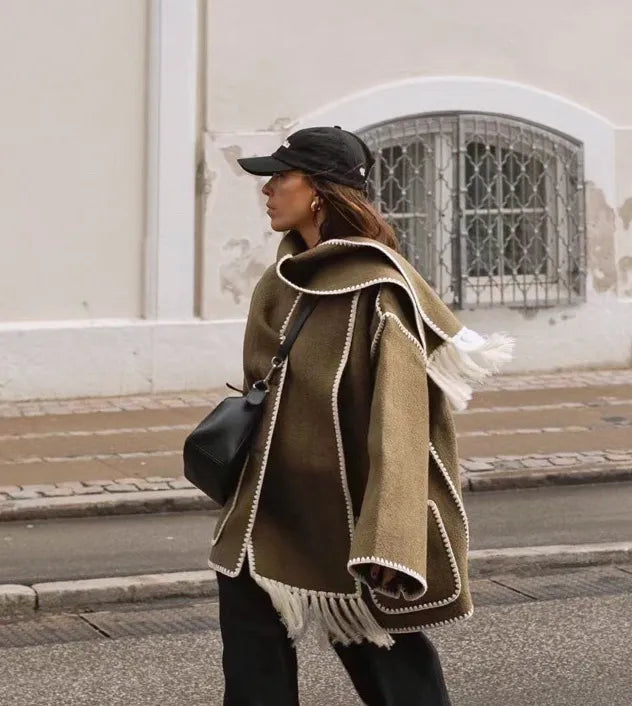 Street-Wave Women's Single-Breasted Winter Coat Warmth and Style with Functional Details