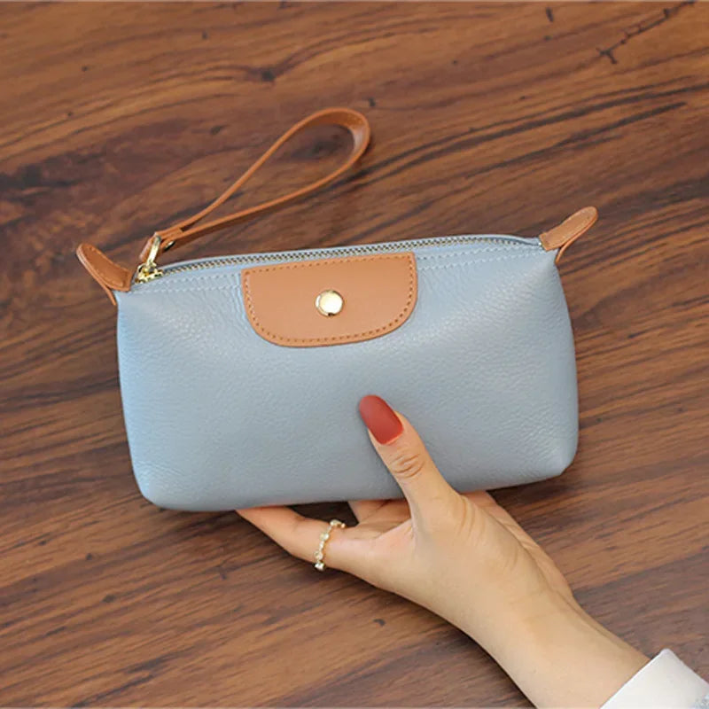 Street-Wave Anne Vegan Leather Wristlet Clutch for Women Zipper Closure Compact