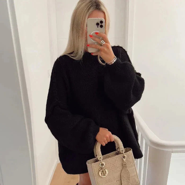 Street-wave Rosalind Oversized Knit Sweater For Women Cozy Comfort And Elegant Style