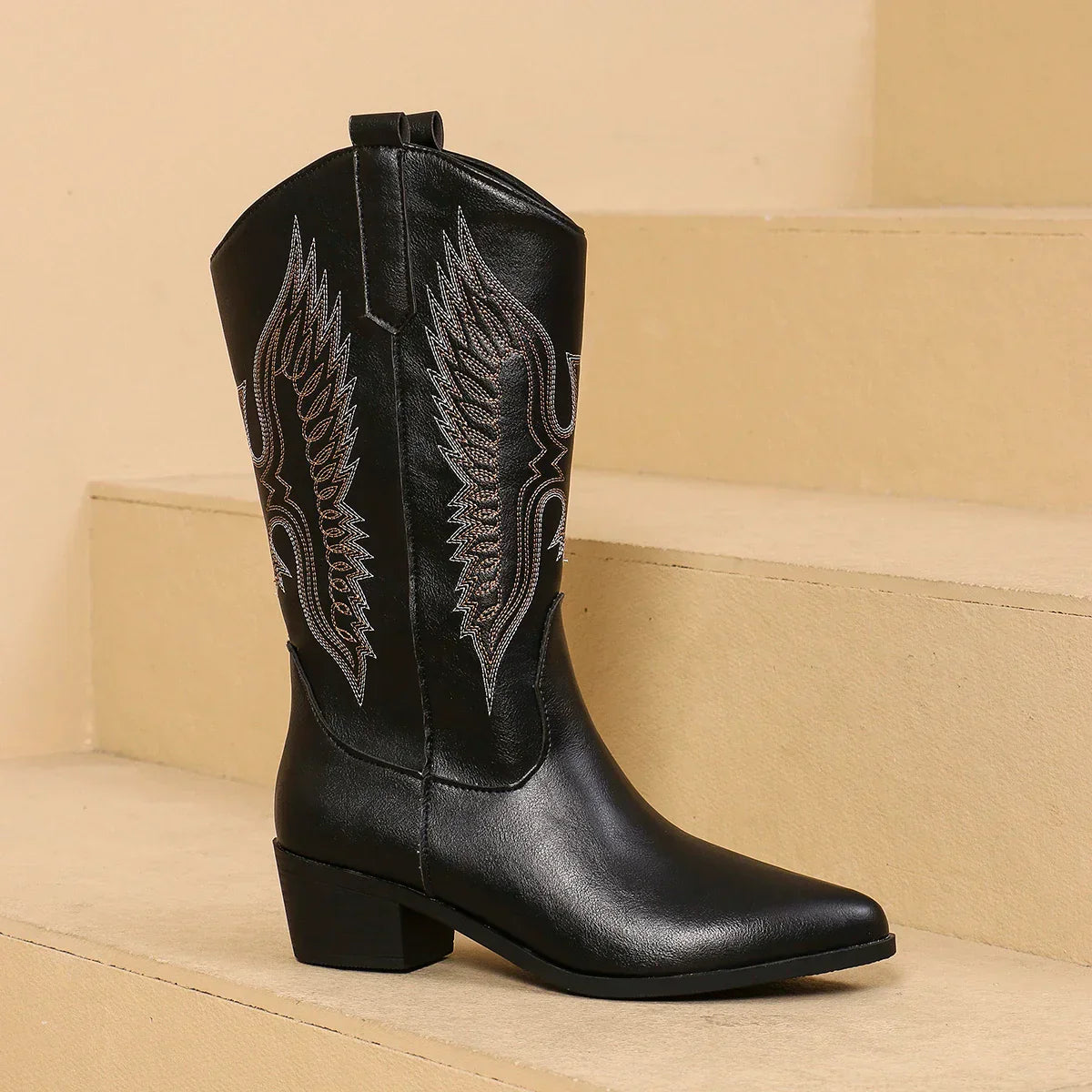 Street-Wave Western Boots For Women Low Heel With Wing Embroidery Comfort All Day