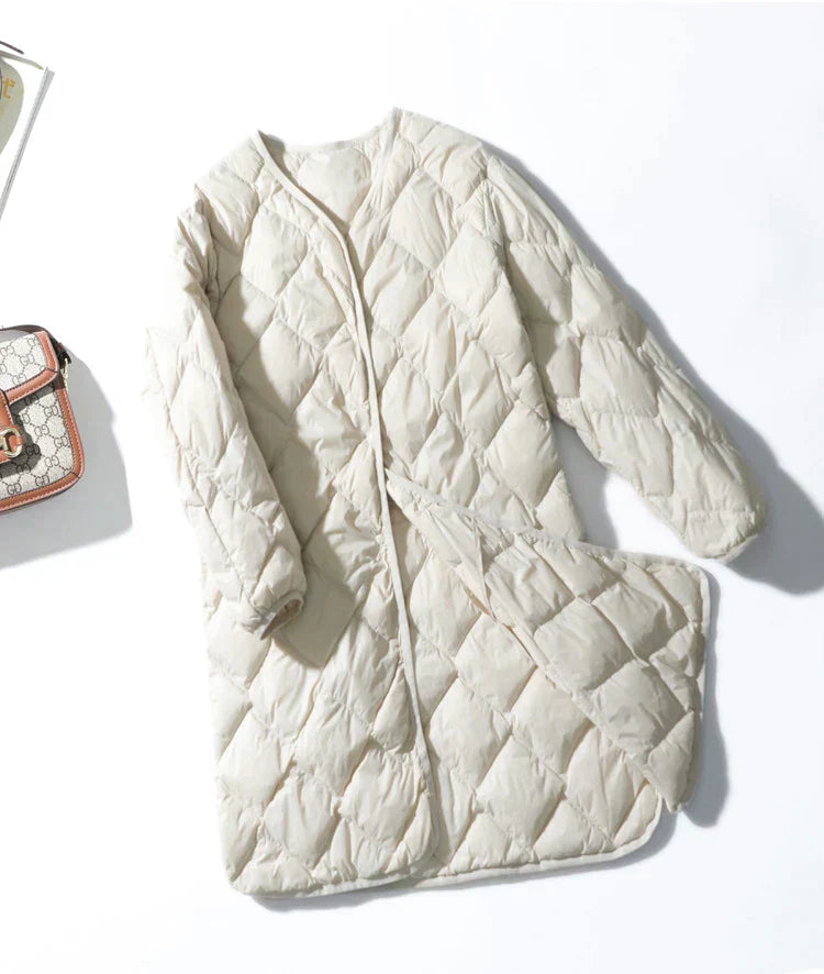 Streetwave Hooded Quilted Puffer Coat for Women Front Zip Insulated Winter Warmth and Ultimate Outdoor Comfort