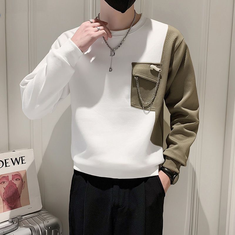 Street-wave Two-Tone Pullover With Soft Texture And Chain Pocket Detail For Urban Fashion Fans