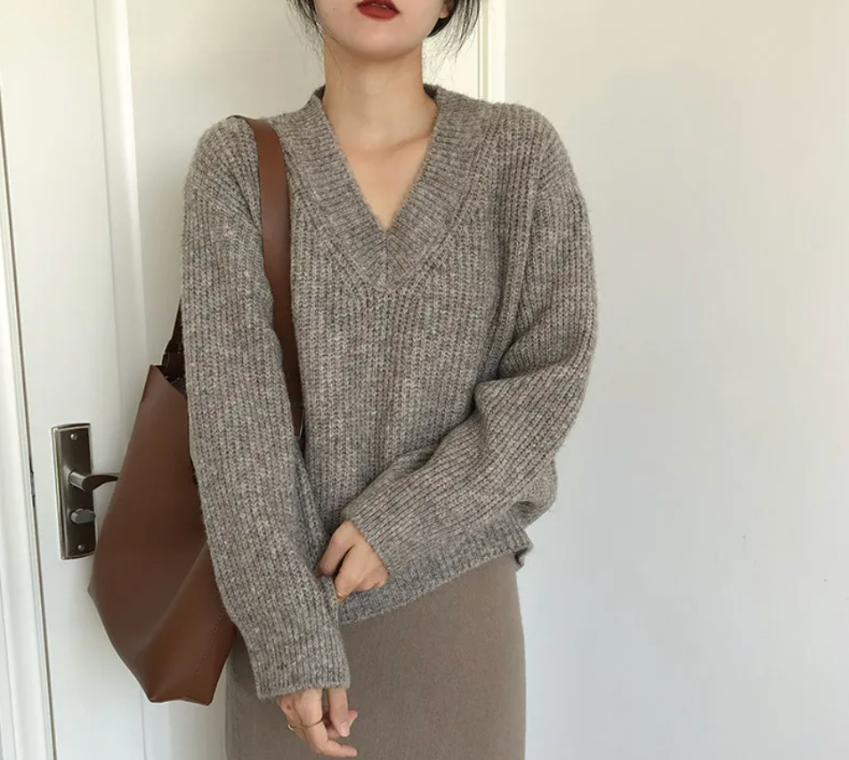 Street Wave Mohair Knit Sweater For Women In Old Money Style With V Neck Luxurious Relaxed Fit