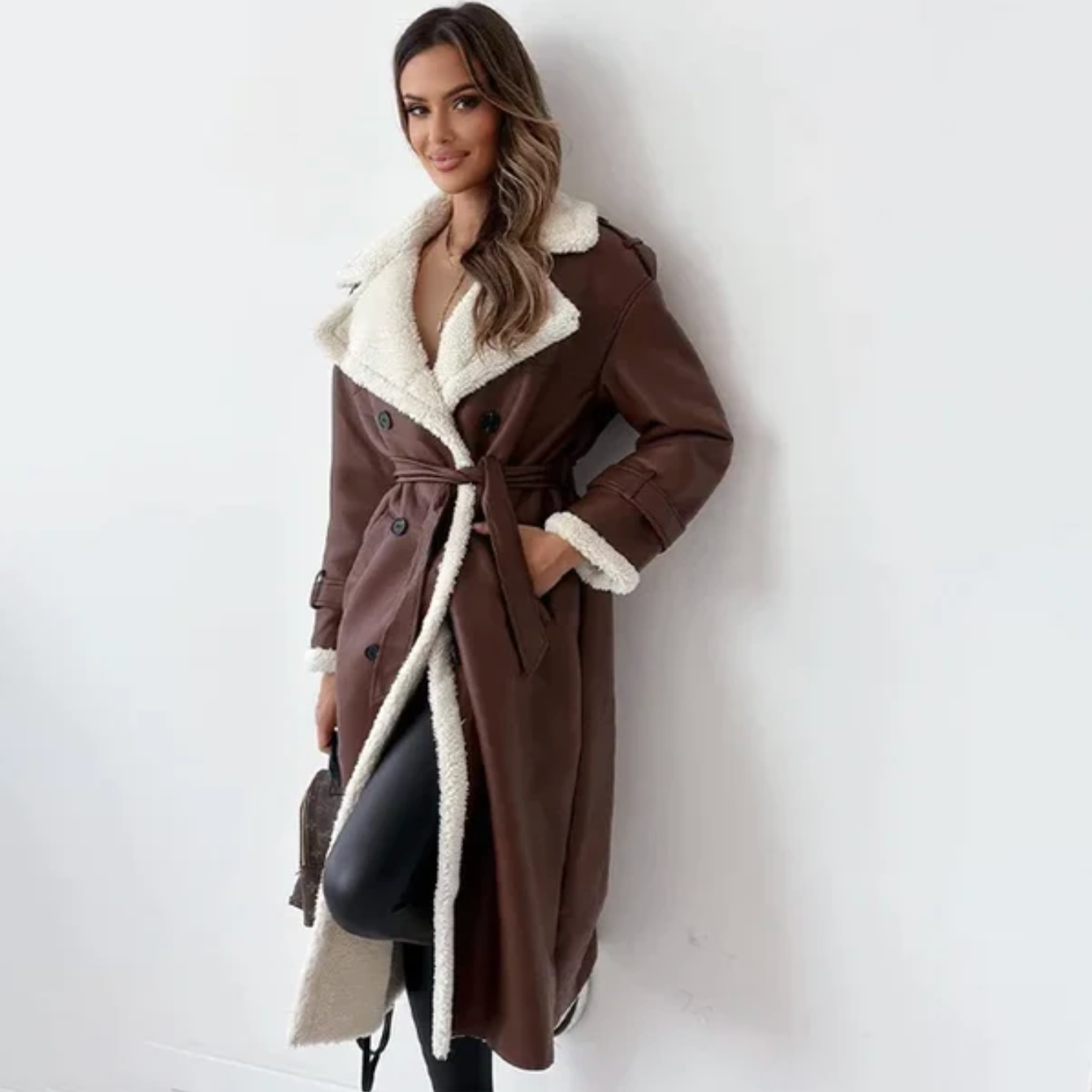 Street-Wave Women Shearling Coat With Faux Fur Lining, Cozy All-Season Everyday Elegance