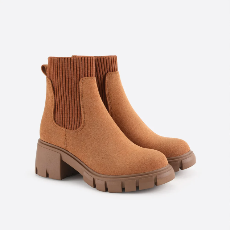 Street-Wave Thick Heel Ankle Boots With Soft Suede And Rib Knit Cuff For Fashion Forward Women