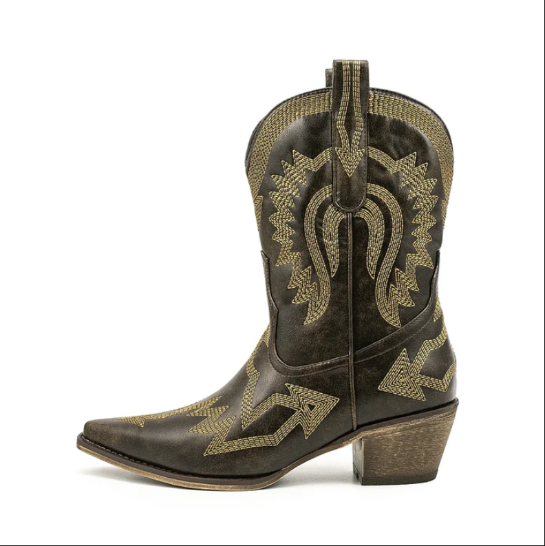 Street-Wave Leather Western Cowboy Boots For Women Classic Style With All Day Comfort And Durability