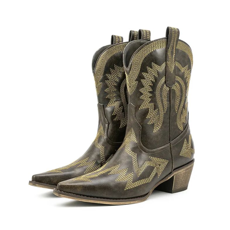 Street-Wave Leather Western Cowboy Boots For Women Classic Style With All Day Comfort And Durability