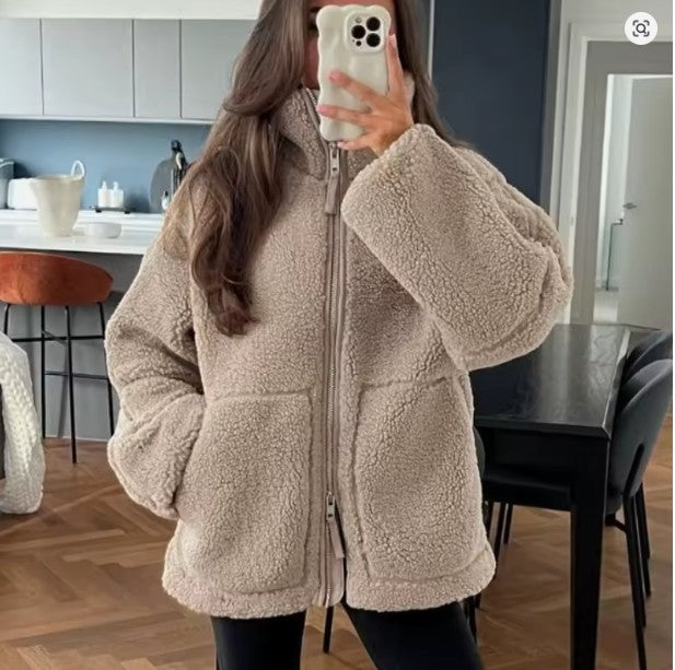 Street-Wave Marilyn Zip Sherpa Jacket Unisex Cozy Warmth