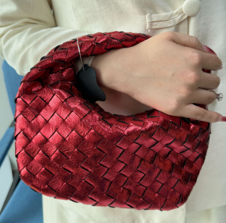 Street-wave Metallic Woven Handbag Luxurious Braided Leather Bag For Fashionable Women