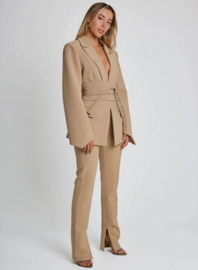 Street-Wave Belted Blazer For Women, Chic Office Ready