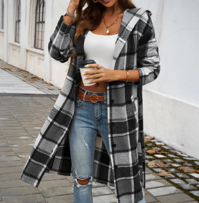 Street-wave Plaid Hooded Jacket For Women Cozy Durable Everyday Wear For Trendsetters