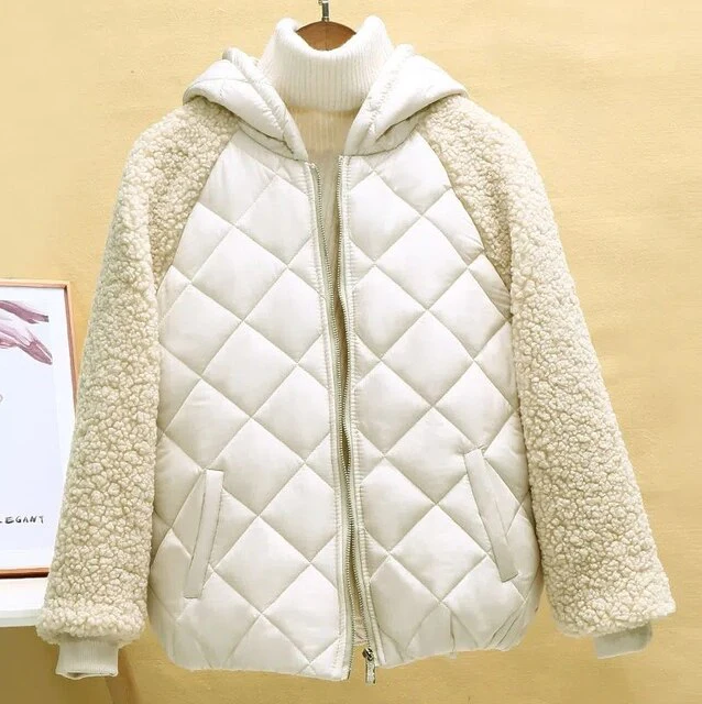 Street-wave Lambswool Coat For Women With Luxurious Warmth And Plush Comfort Elegant Winter Outerwear