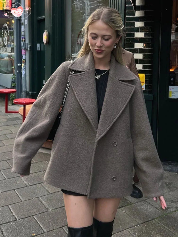 Street-wave Women's Wool Blend Coat With Double Button Placket Oversized Fit Long Sleeves Cozy Chic