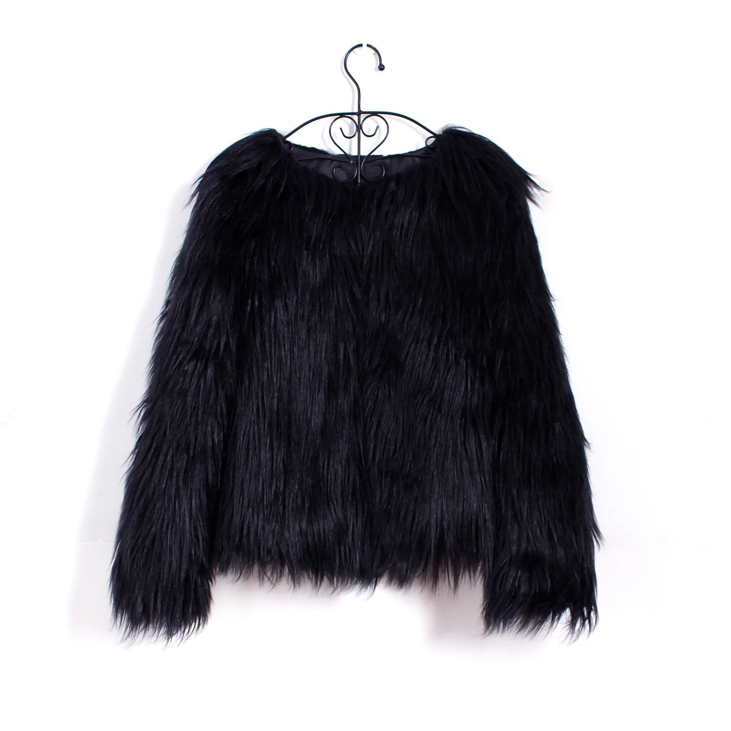 Street-Wave Soft Faux Fur Coat For Women Chic Cozy Charm Outerwear For Cold Days And Elegant Evenings