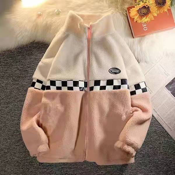 Street-Wave Thick Fleece Jacket For Women Ultra Warm Cozy Comfort Outerwear For Cold Weather And Everyday Street Style