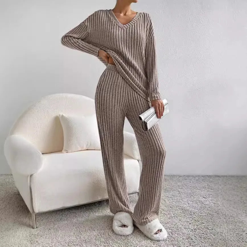 Women's Knitted Two-Piece Set with Relaxed Fit and Soft Texture