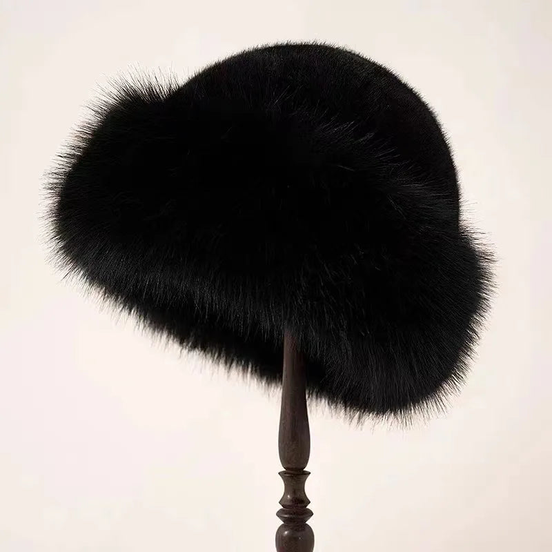 Women's Fluffy Hat with Soft Texture and Warm Design