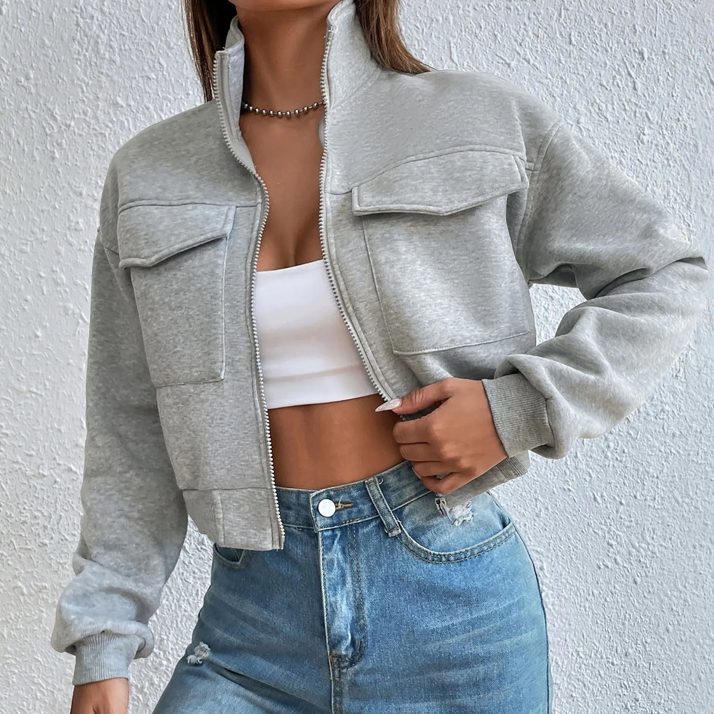 Street-Wave Zip Up Crop Top Jacket For Women With Cropped Fit And Utility Pockets Effortless Style