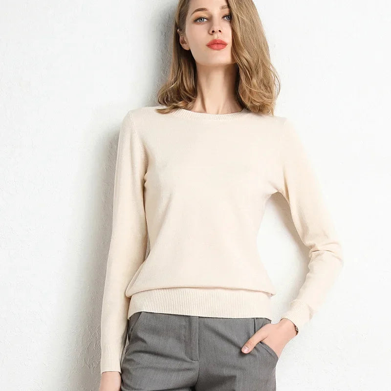 Street Wave Winter Pullover For Women Elegant Durable Knitwear With Refined Details