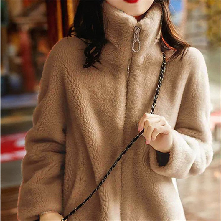 Street-Wave Women’s Cozy Minimalist Fleece Jacket With High Collar For Everyday Comfort