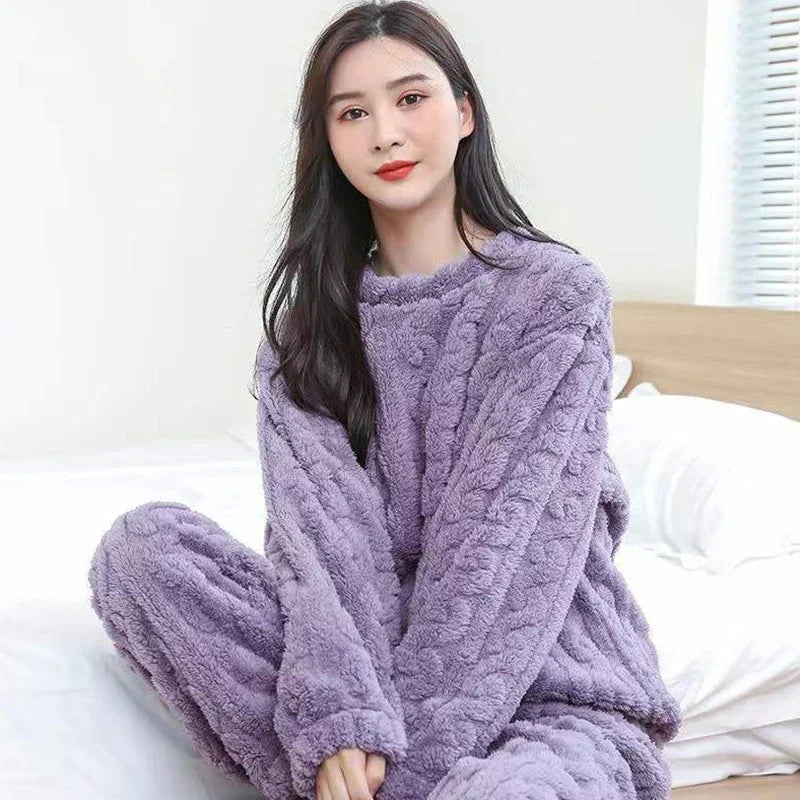 Street-Wave Abigail Women's Cozy Plush Winter Loungewear