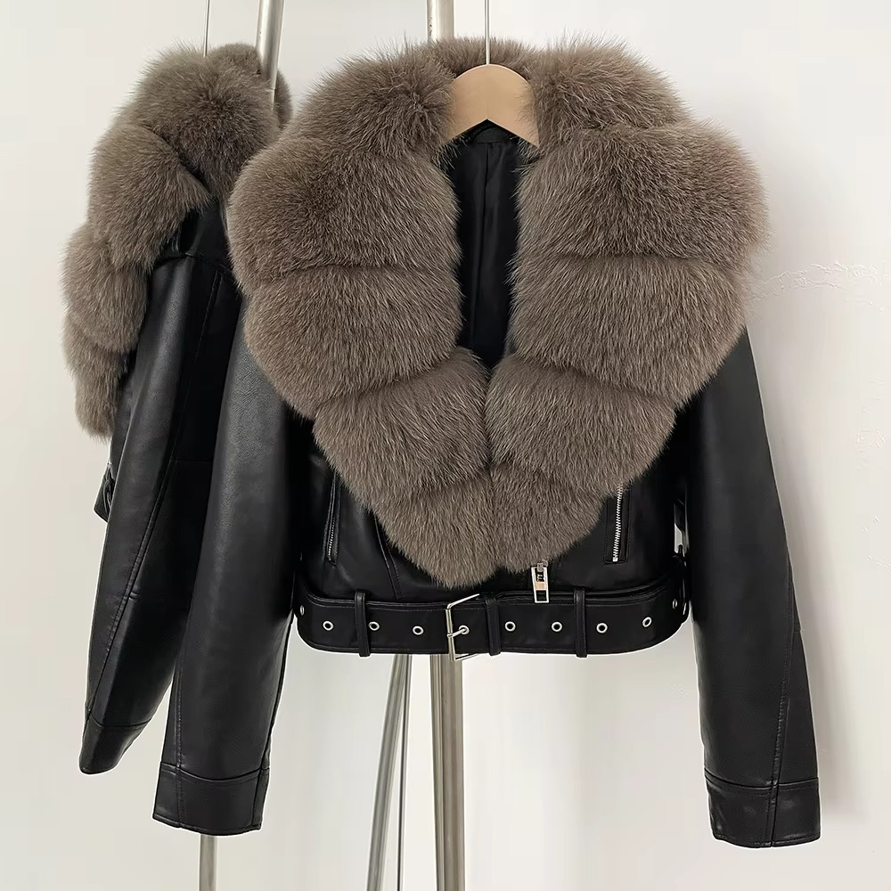 Women's Faux Leather Coat with Faux Fur Collar — Elegant Warmth for the Cold Season