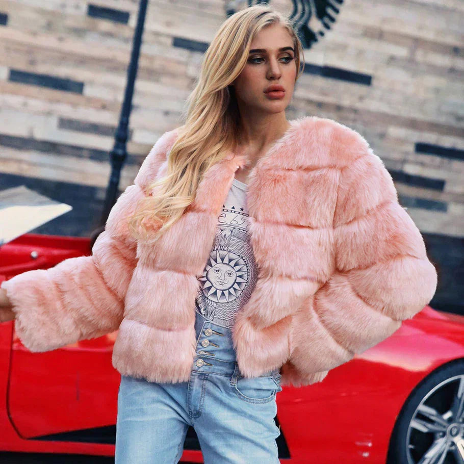 Street Wave Lux Faux Fur Coat For Women Soft Plush Warmth And Chic Style Everyday Luxury