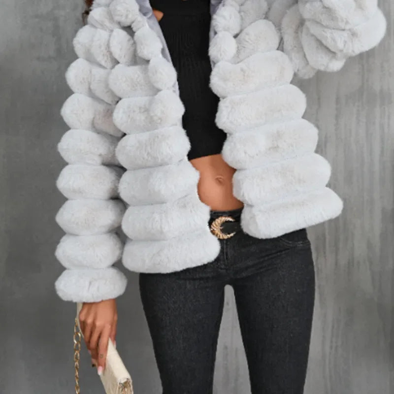 Ava Faux Fur Coat By Street-Wave For Unisex Cozy Warmth