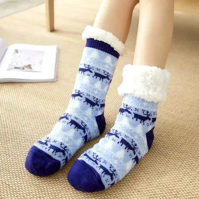 Street-wave Christmas Socks For Kids Warm Cozy Festive Santa Design With Plush Cuff