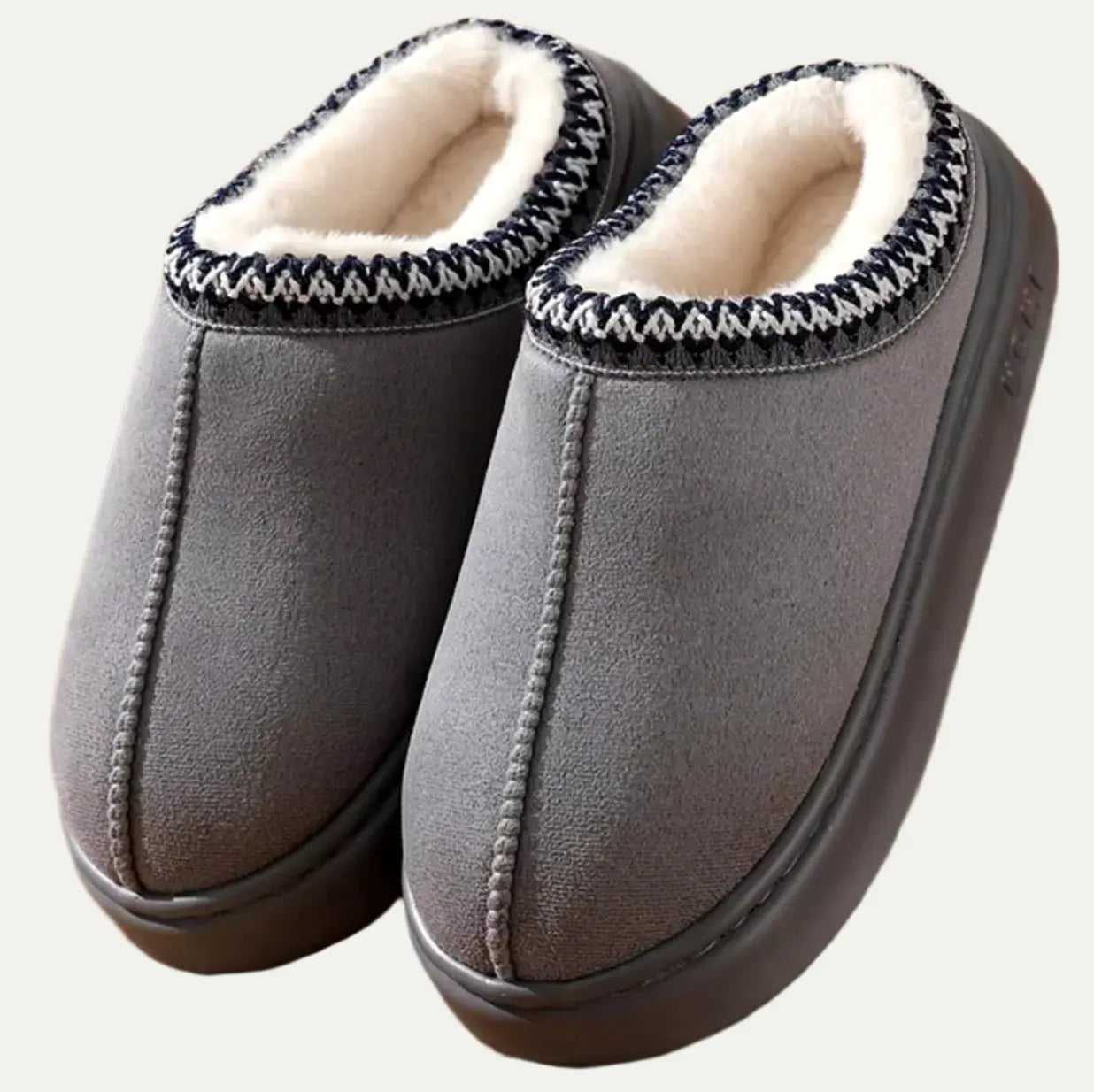 Street-Wave Women Sheepskin Slippers Cozy Comfort Indoor Footwear