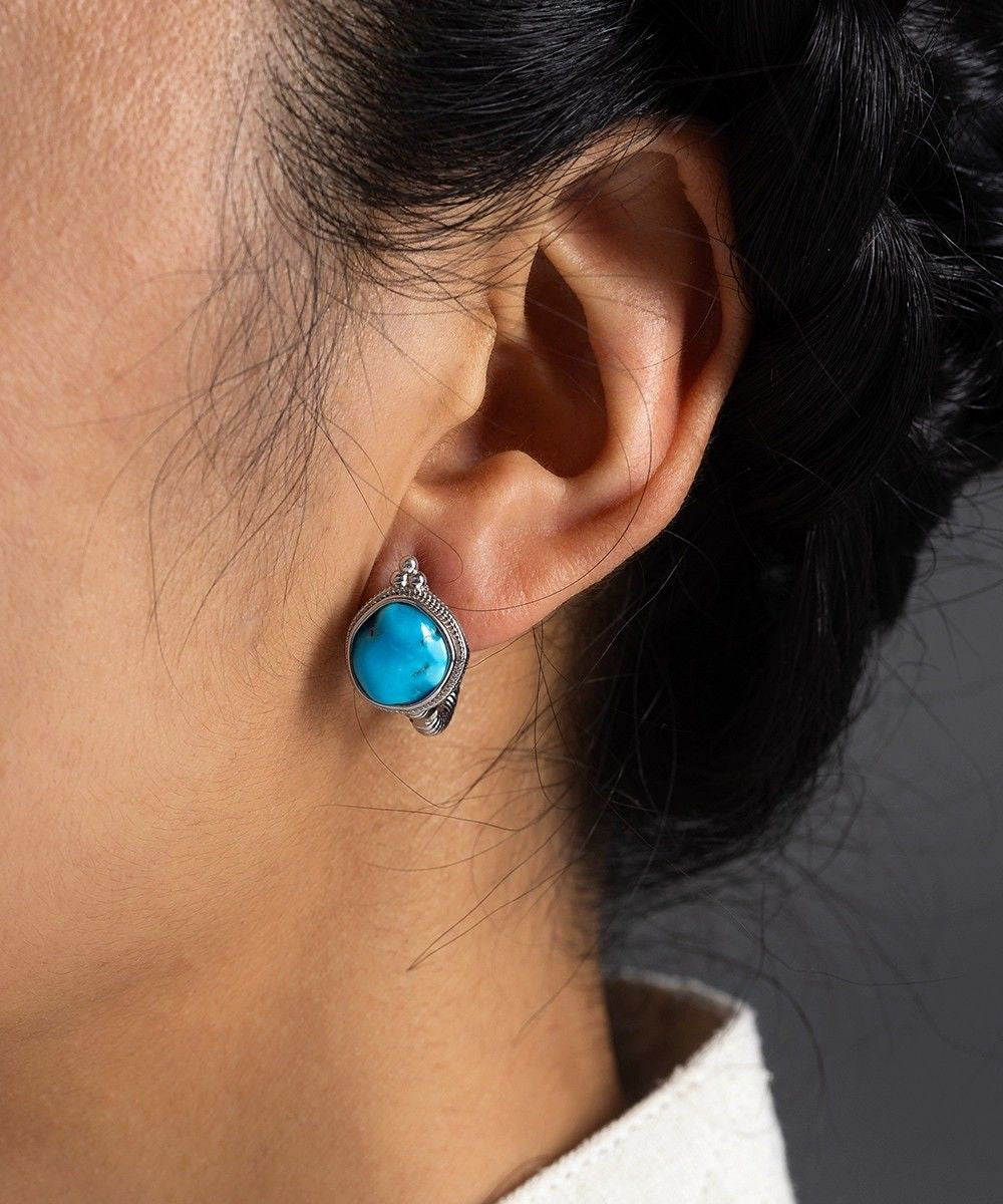 Boucles d'oreilles à tige simples en argent sterling et turquoise - Street-Wave