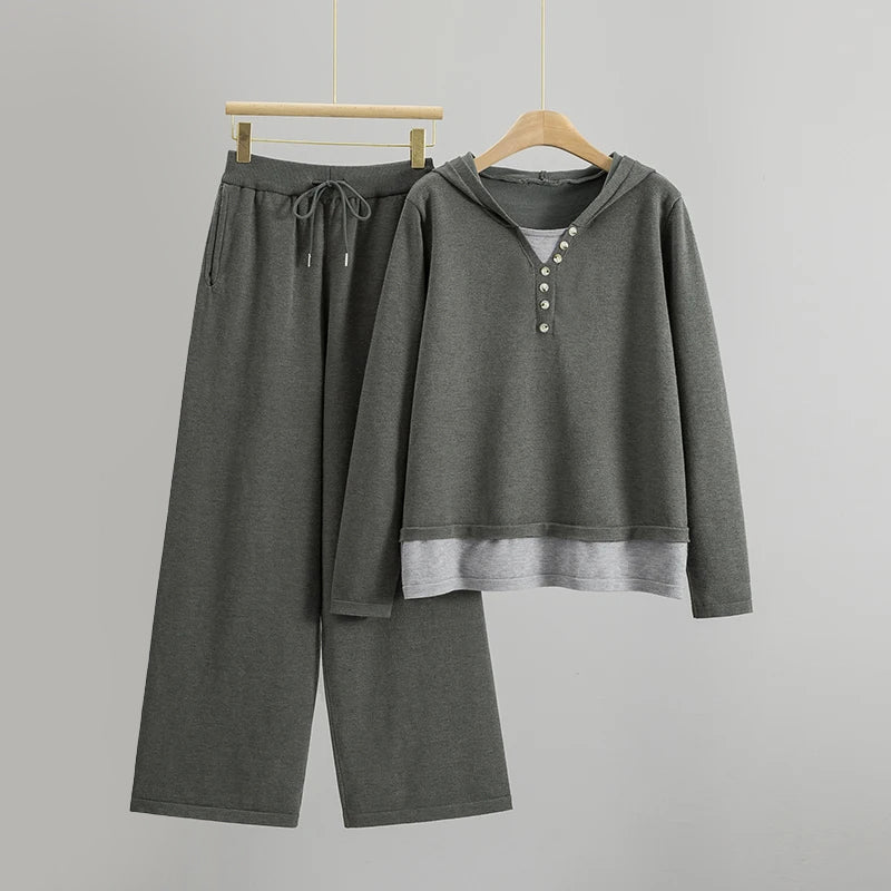 Sofia Amoretti Knitted Tracksuit Set