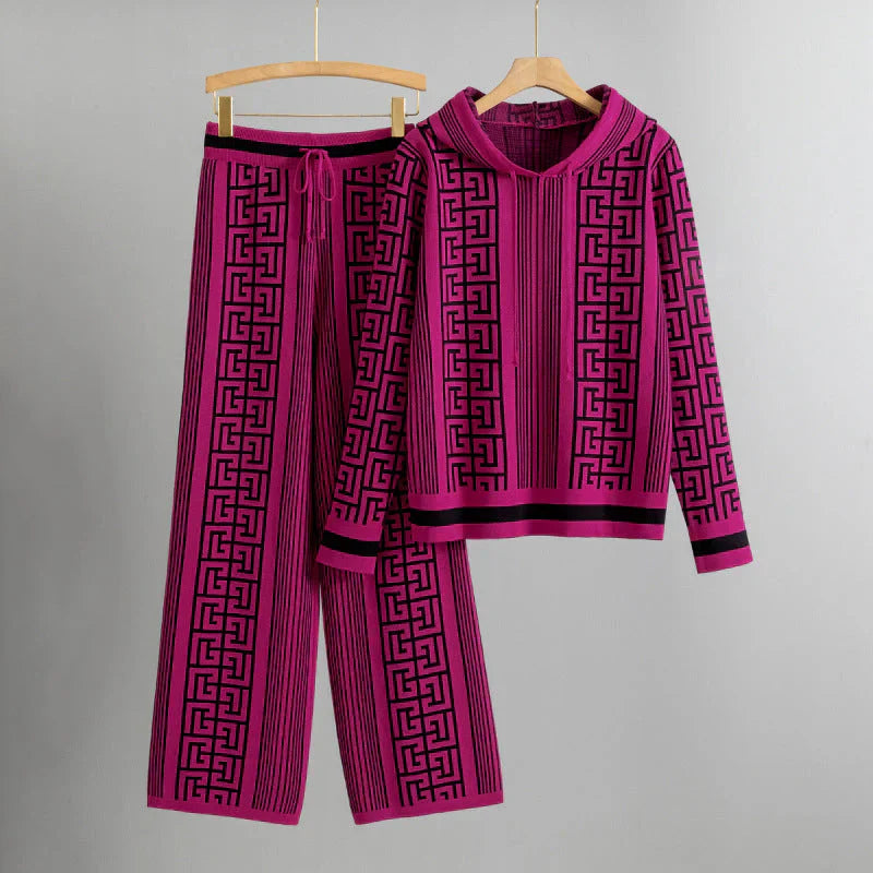 Women's Hoodie and Trousers Set with Relaxed Fit and Soft Fabric