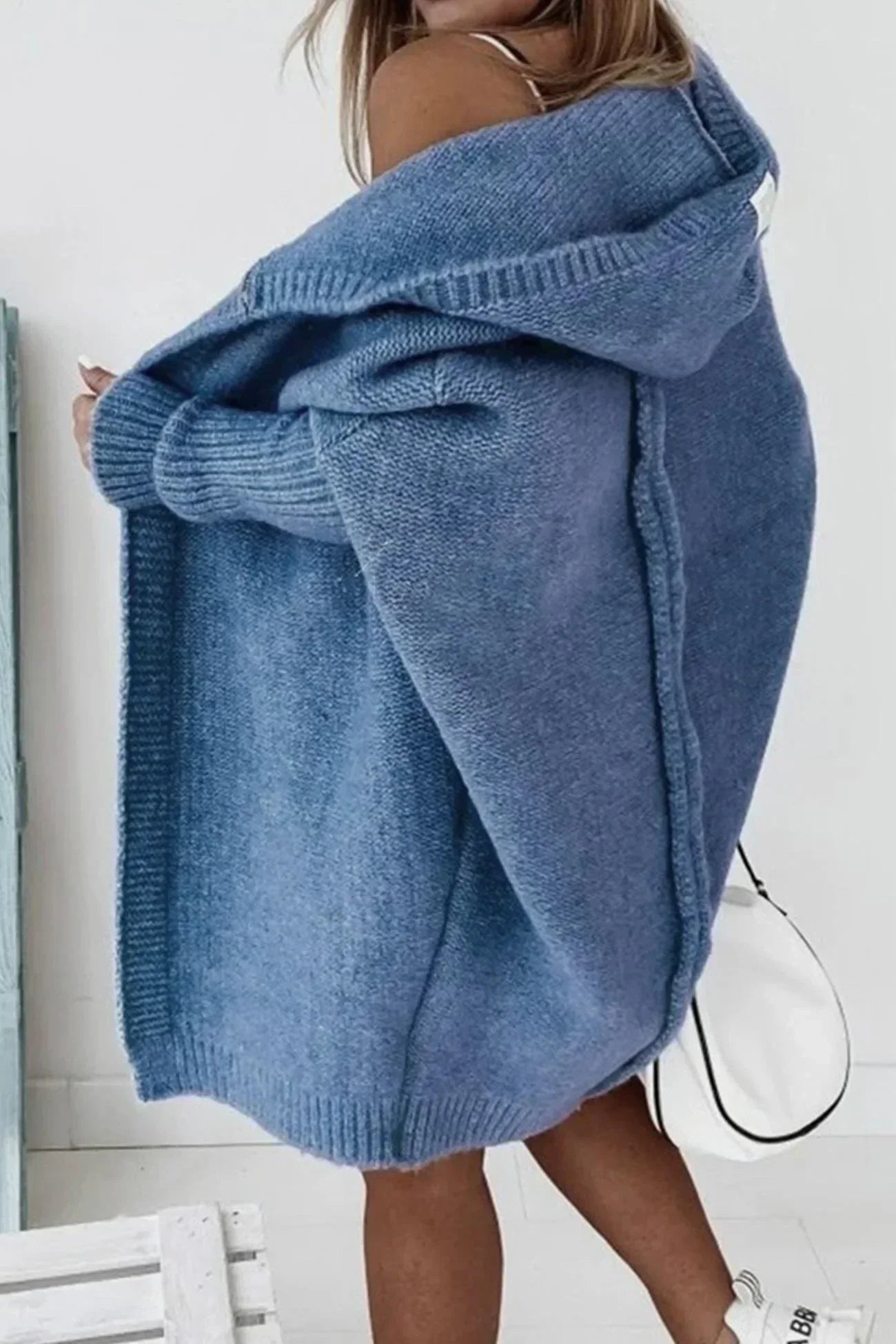 Street-wave Women's Oversized Knit Cardigan With Cozy Warmth For Effortless Style