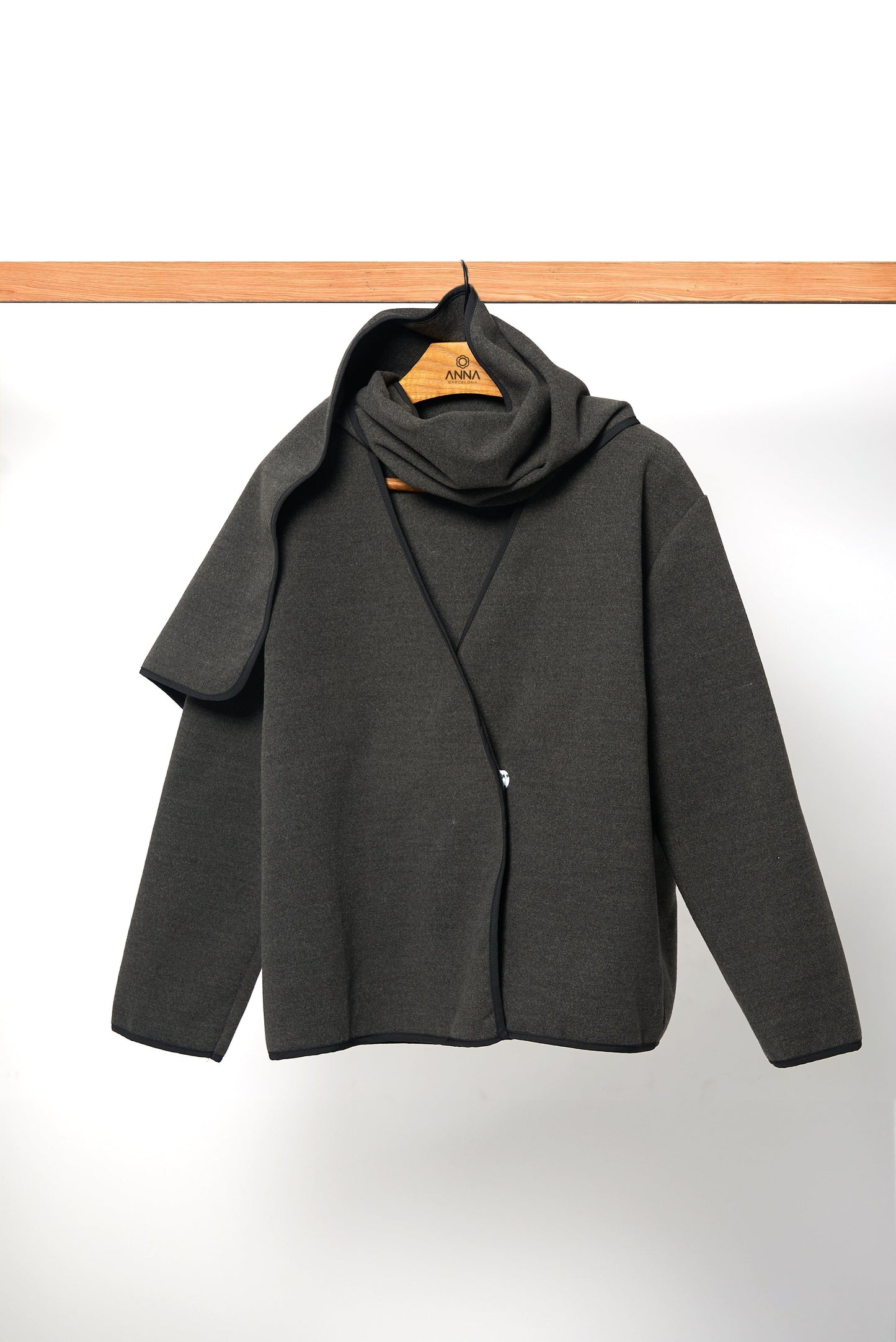 Street-wave Women's French Style Coat With Scarf Elegant Minimalist Outerwear For Modern Women