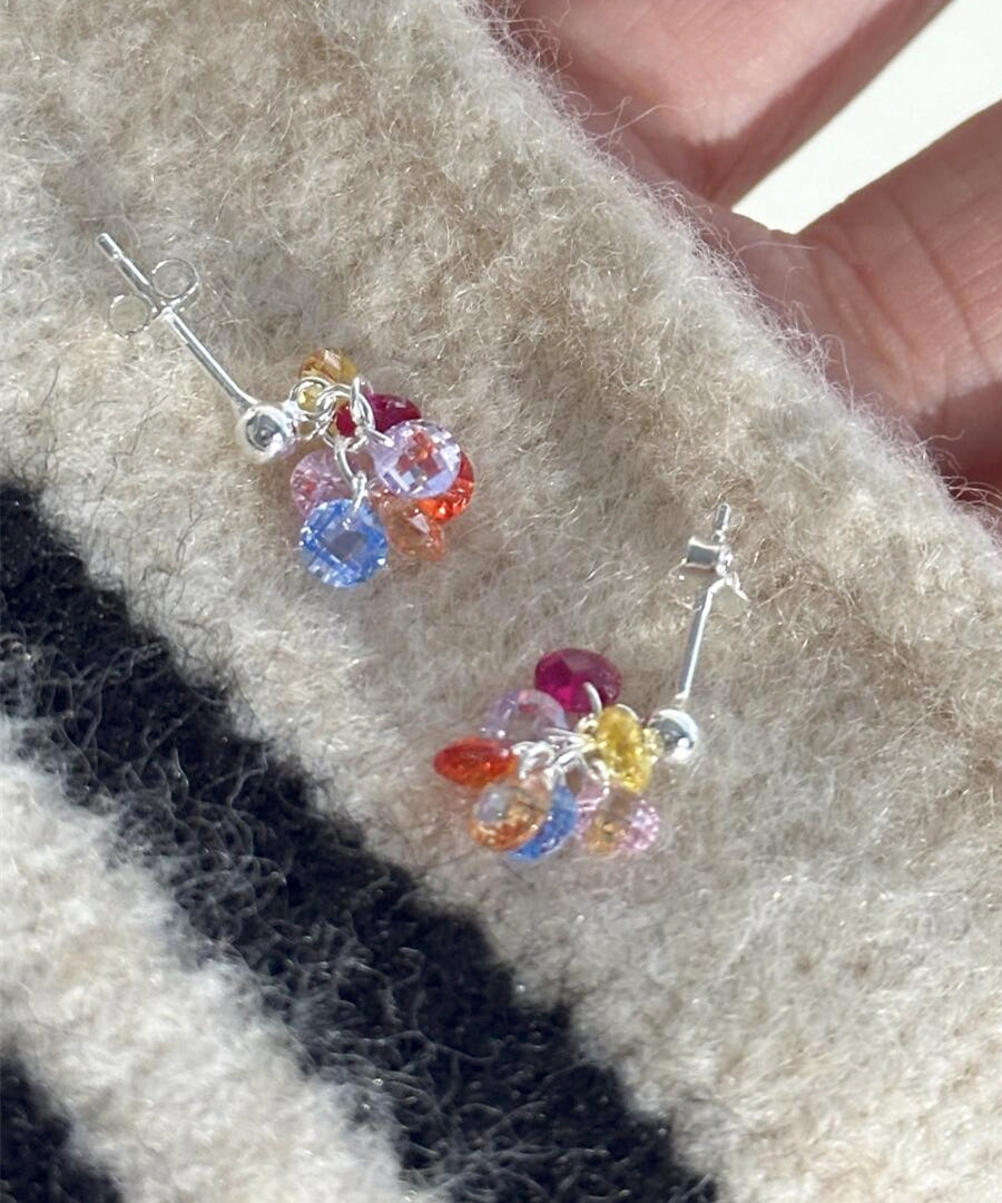 Boucles d'oreilles pendantes élégantes en alliage arc-en-ciel avec perles de raisin en cristal - Street-Wave