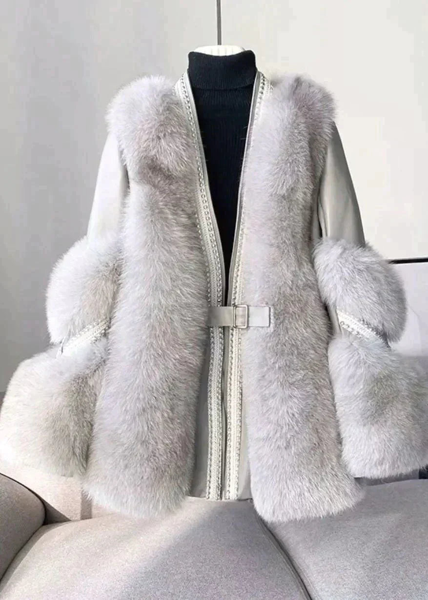 Street-Wave Mink Fur Coat With V Neck Patchwork For Women Luxurious Weatherproof Warmth