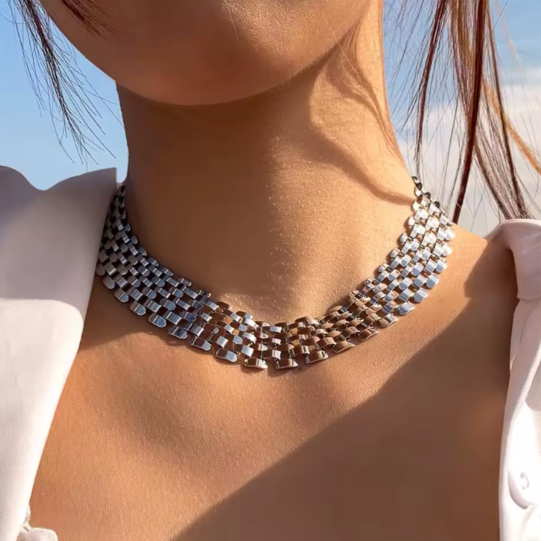 Astrid Mesh-Style Necklace - Street-Wave