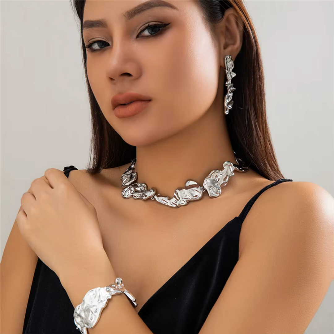 Molten Elegance Abstract Jewelry Set