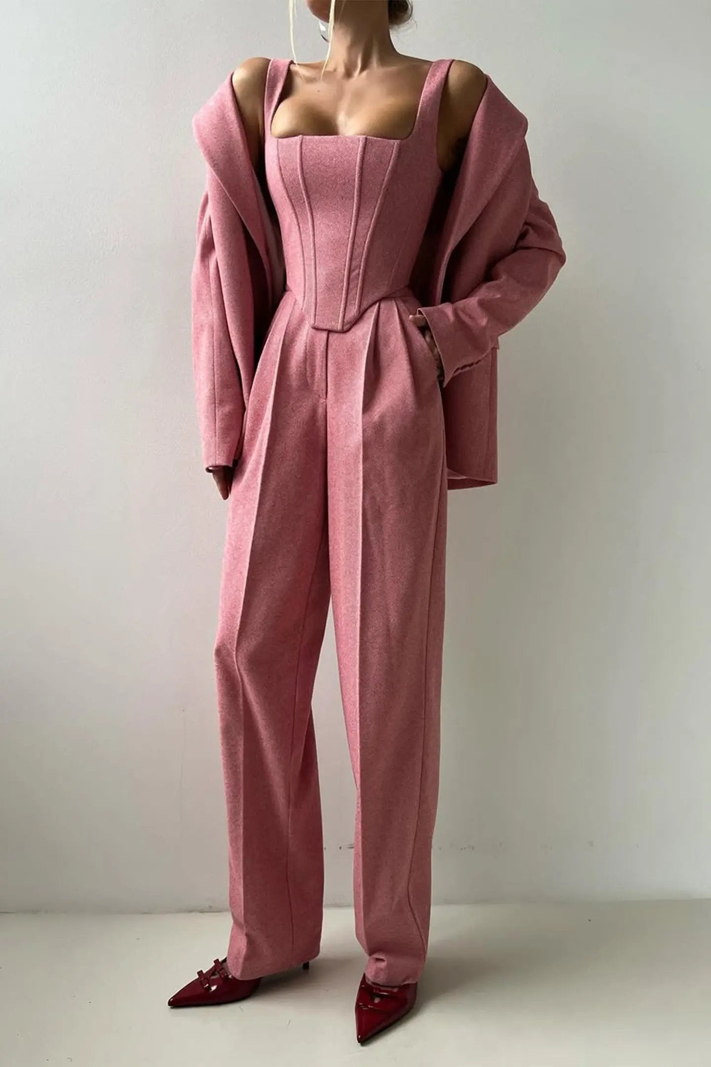 Street-Wave Aurora Women's Tailored Pant Suit Set For Executives