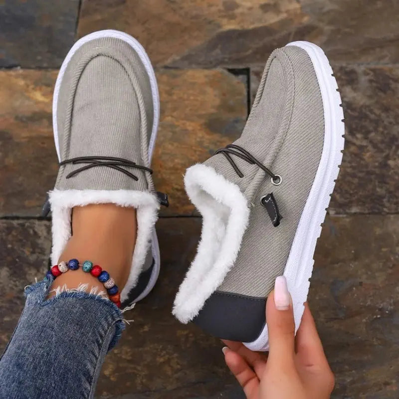 Street-Wave Velvet Winter Shoes For Women With Plush Lining