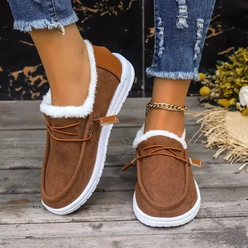 Street-Wave Velvet Winter Shoes For Women With Plush Lining
